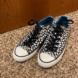 Black and white Cheetah converse